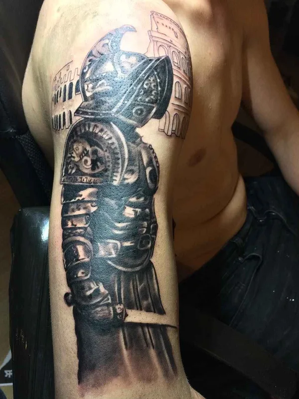 male black and grey realism 纹身 在 upper arm #19045 | 纹身师 Manolache Danut