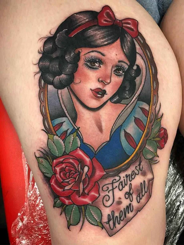 female color neo traditional Tatuaggio su thigh #19811 | Tatuatore Sadee Glover