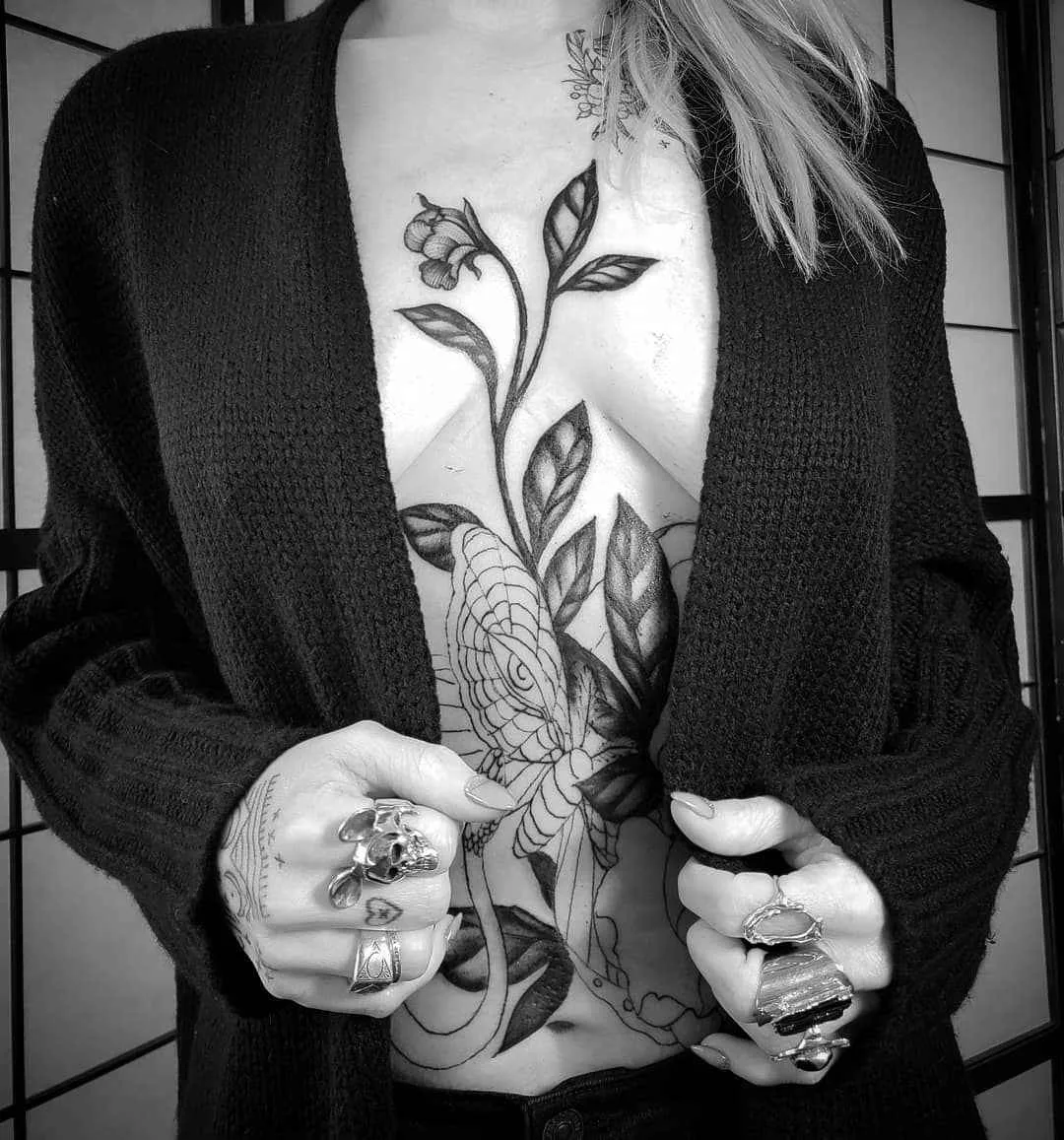 Tattoo artist Talley Matthew, authors black&grey scale tattoo, blackwork | USA