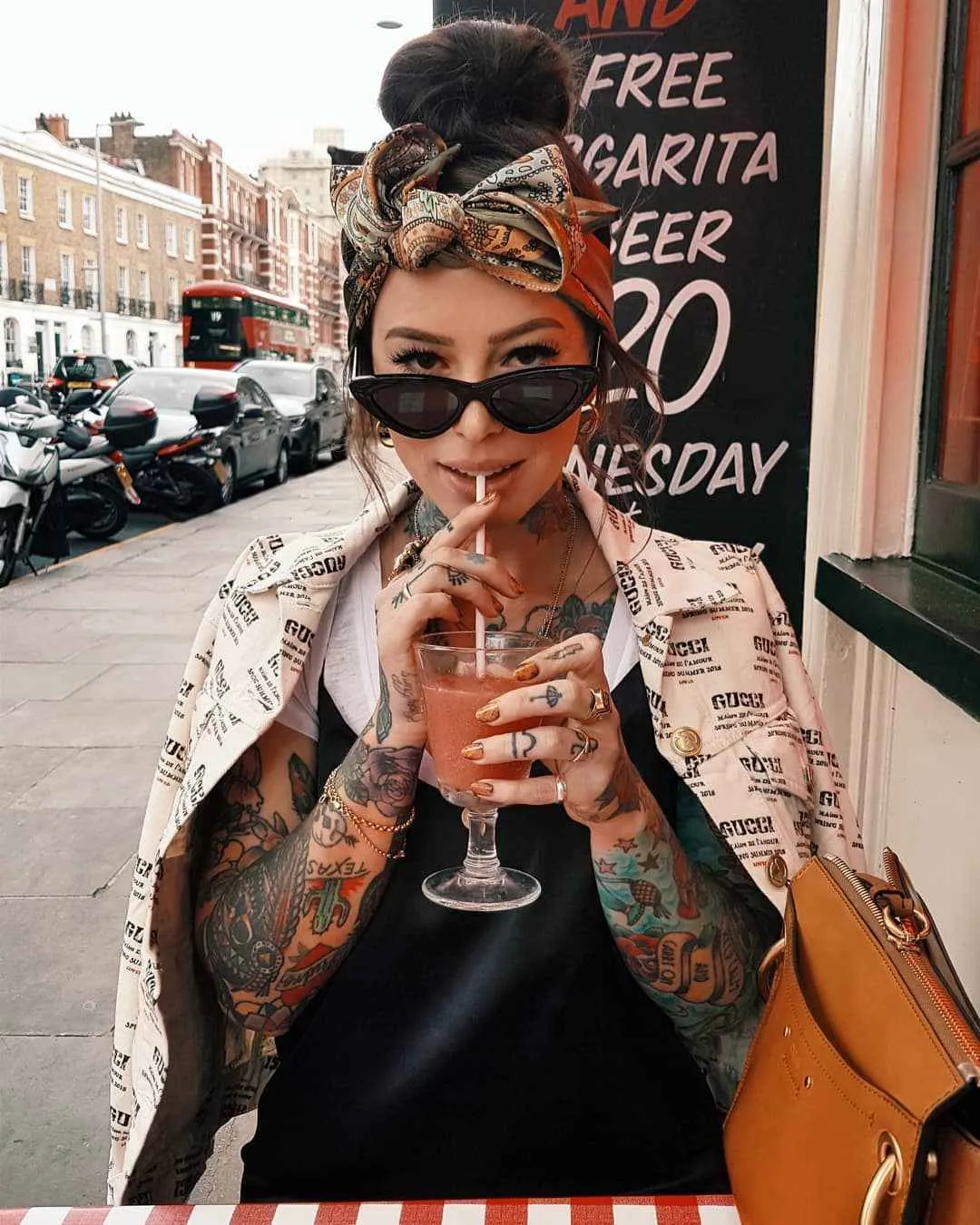 Tattooed model and fashion blogger Sammi Jefcoate, inked girl | United Kingdom, Italy 