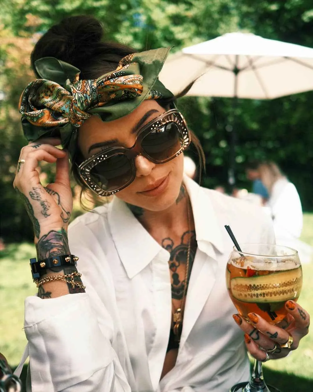 Tattooed model and fashion blogger Sammi Jefcoate, inked girl | United Kingdom, Italy 