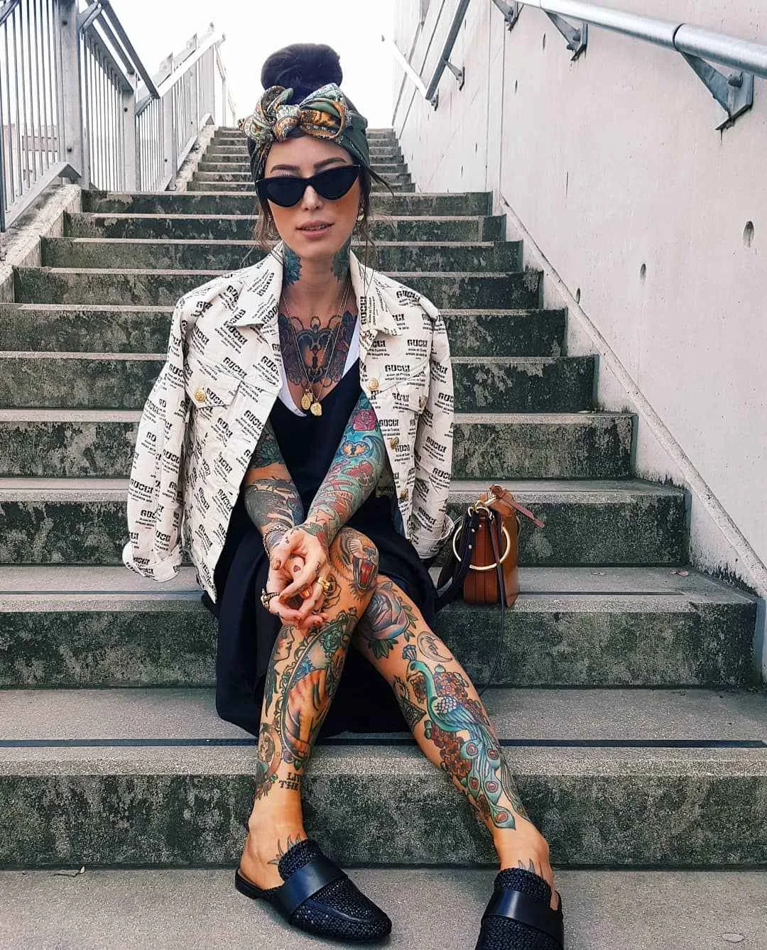 Tattooed model and fashion blogger Sammi Jefcoate, inked girl | United Kingdom, Italy 