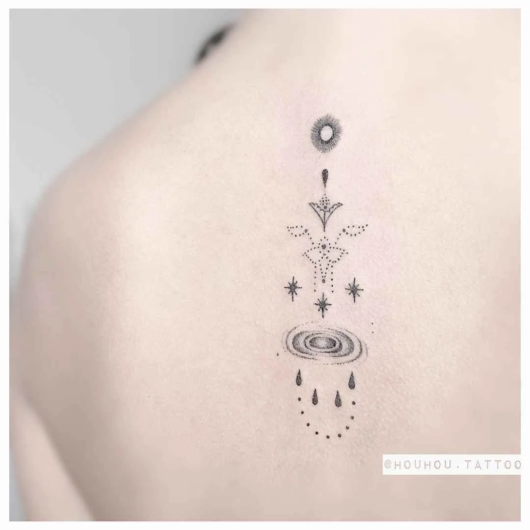 Tattoo artist Ver&ocirc;nica Alves (Houhou) , authors black dotwork minimalistic tattoo | Brazil