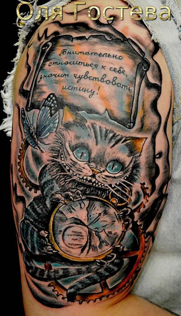 Иллюстративная Cat, Clock tattoo на Плечо