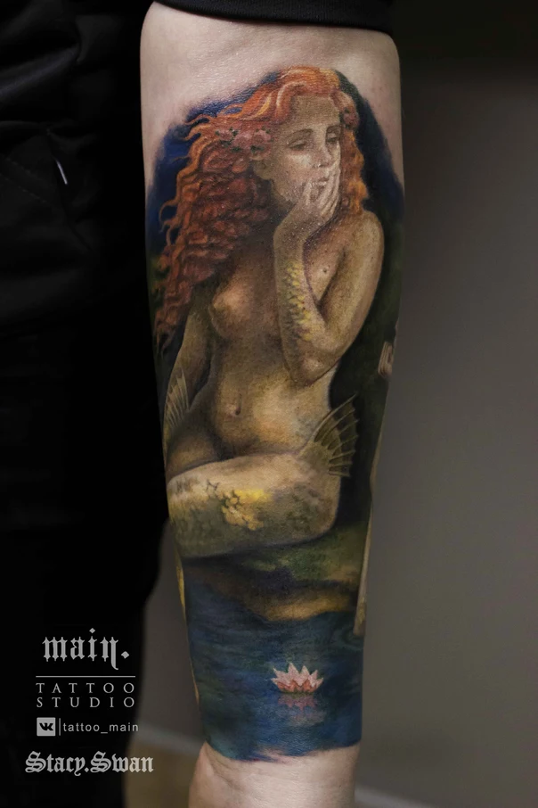 Реализм Mermaid, Water lily tattoo на Предплечье
