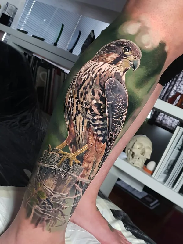 color realism 纹身 在 calf #30114 | 纹身师 Nick Noonan