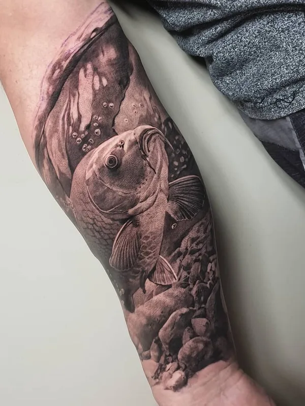 black and grey realism 纹身 在 forearm #30119 | 纹身师 Nick Noonan