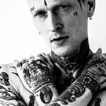 Тату модель Eric Rone