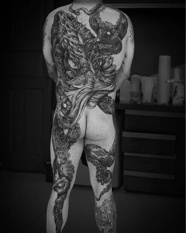 Blackwork Octopus, Sea creature tattoo on Full Back