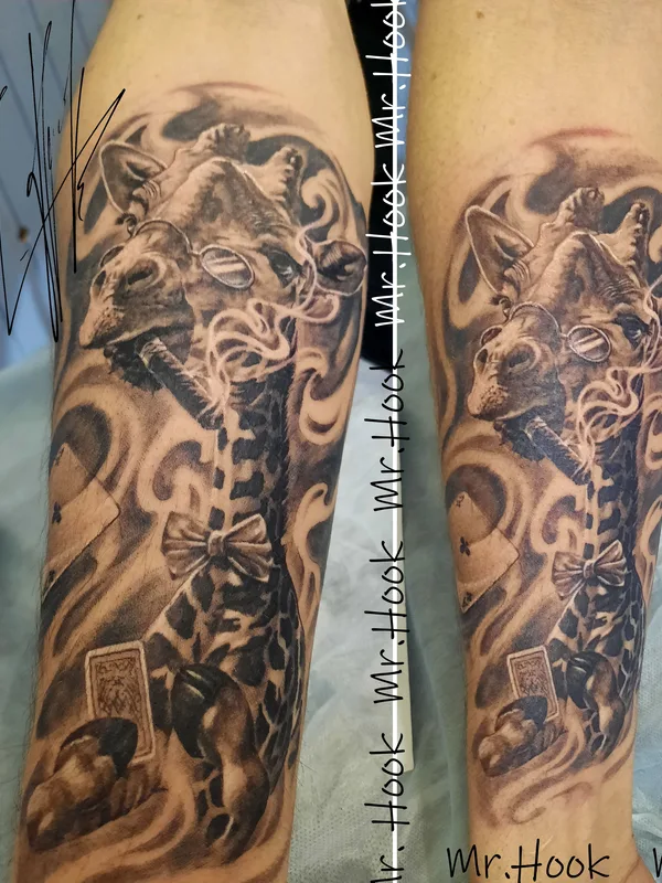 black and grey realism tatuaje en forearm #39430 | Tatuador Виктор Крюк