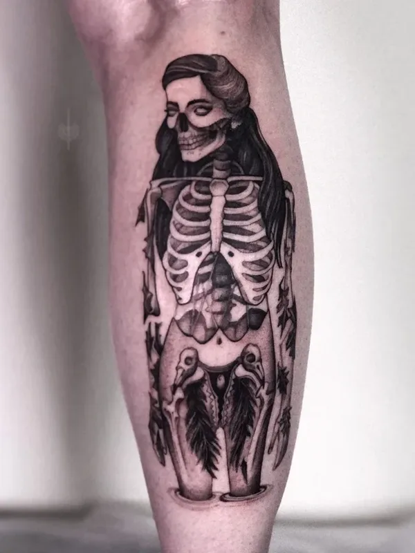 female black and grey black and grey Tatuaggio su calf #39512 | Tatuatore Алена Зозуленко
