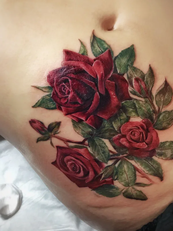 female color realism tatuaje en stomach #39573 | Tatuador Евгения Низамова tattoojeneva