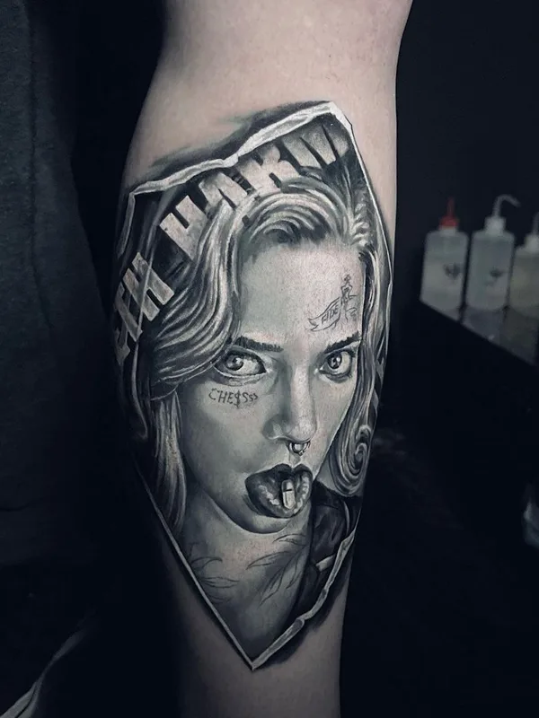 female black and grey realism Tatuagem em calf #39645 | Tatuador Egor Kubrak