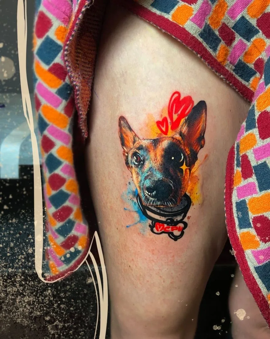 Tatuaggi con cani di Lyubov Kotova