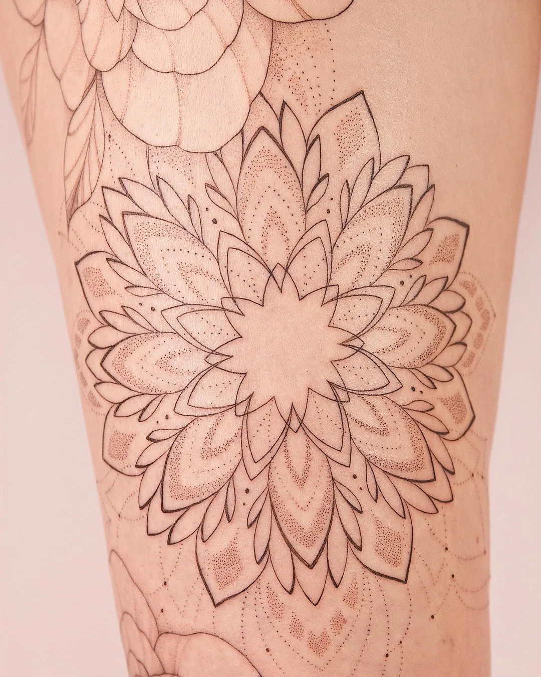 Tattoo Mandala from Anastasia Green in St. Petersburg