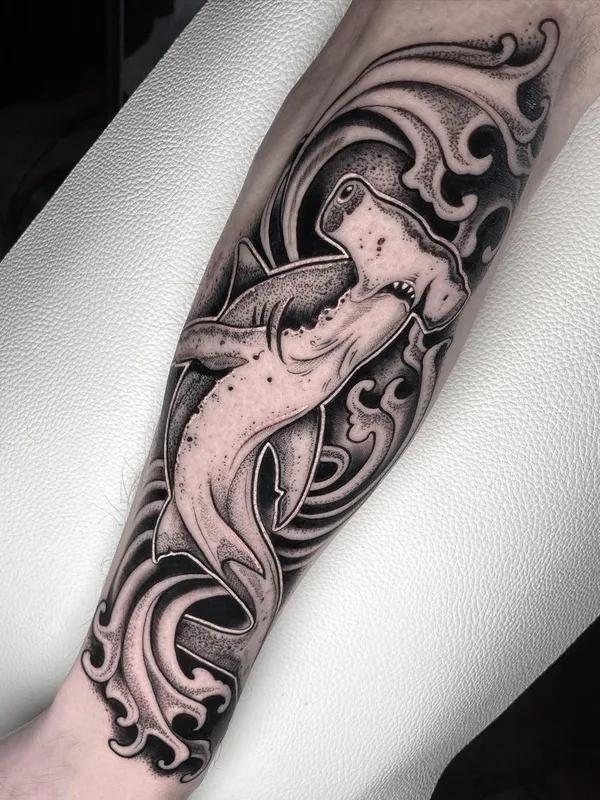 black and grey black and grey tatuaje en forearm #54237 | Tatuador Josh Hurrell
