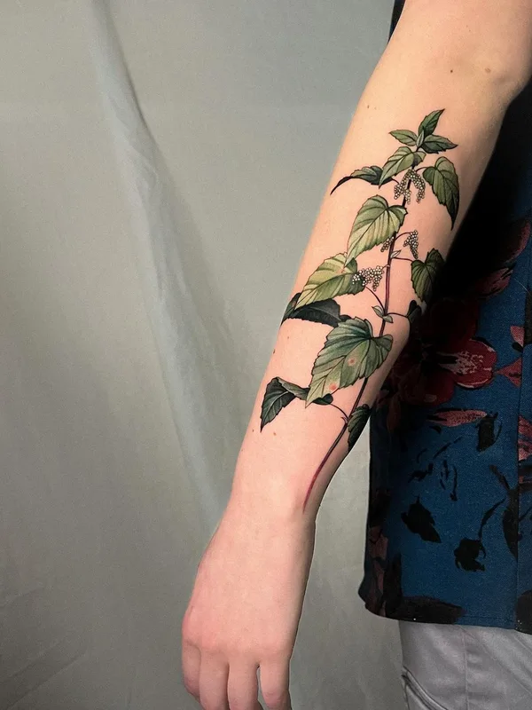 female color botanic 타투 부위 forearm #54347 | 타투이스트 Vanessa Core