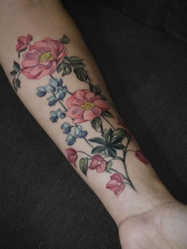 female color botanic 타투 부위 forearm #54344 | 타투이스트 Vanessa Core