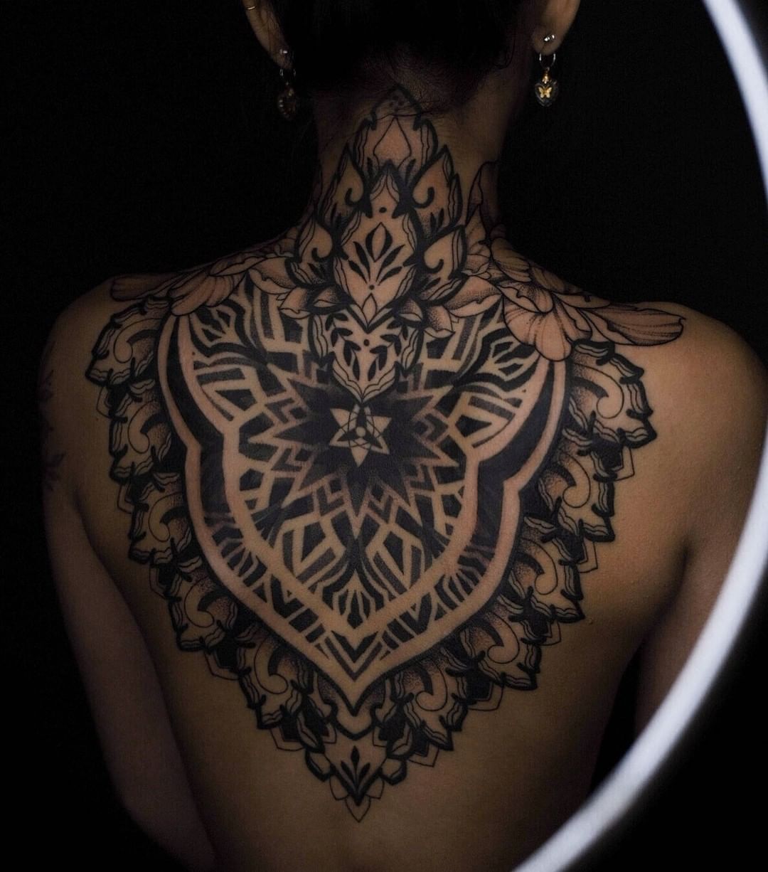 Tattoo artist Alisa Sahar | Nürnberg, Germany | iNKPPL