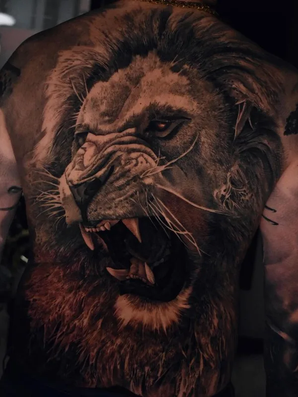 black and grey realism tatuaje en full back #67571 | Tatuador Ignácz Bence