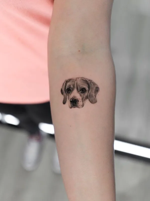 black and grey realism tatuaje en forearm #67575 | Tatuador Dencz Orsolya