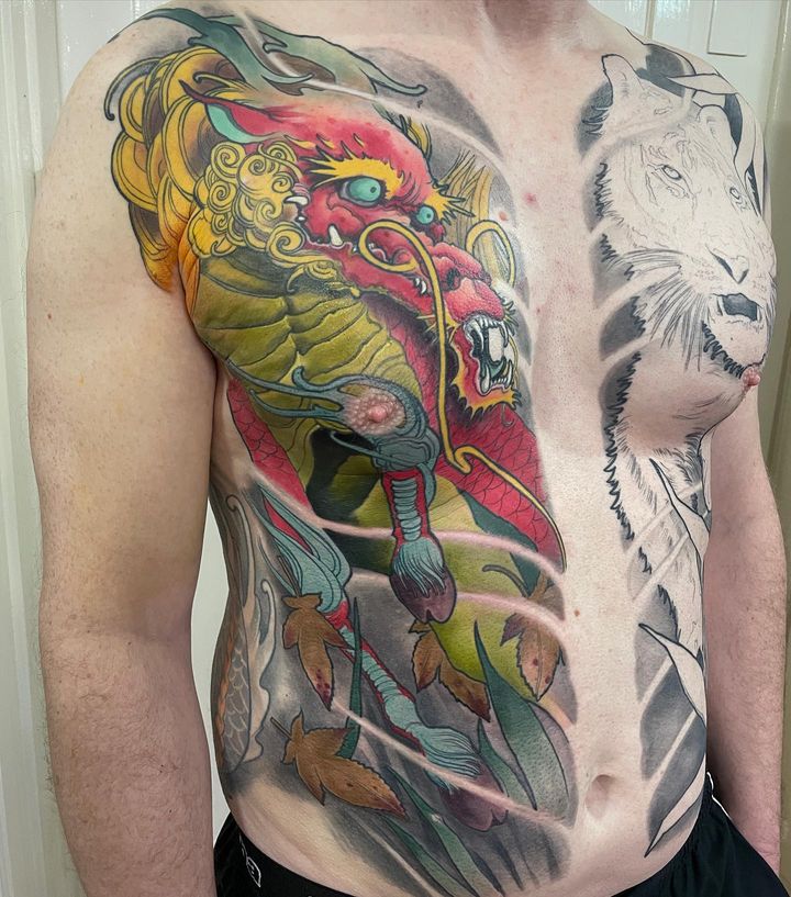 Kami Tattoo Arts - Geisha 🌸 in progress 💖 Japanese realistic sleeve with  samurai, Sakura flowers and geisha 🎎 🇯🇵 Second sleeve for my brave  client - Tom!! xx #geisha #geishatattoo #japan #
