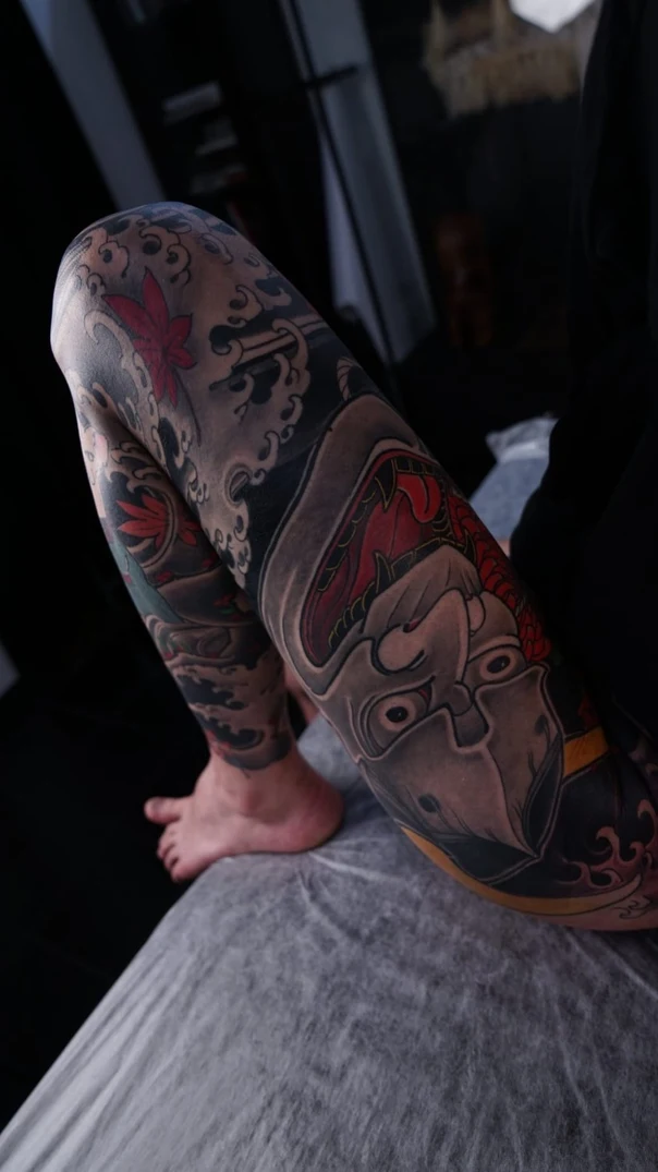 Японская Wave, Mask tattoo на Full leg