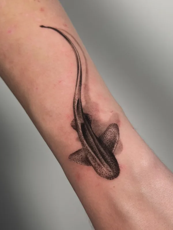 black and grey black and grey Tatuaggio su forearm #68311 | Tatuatore Jaris Ink