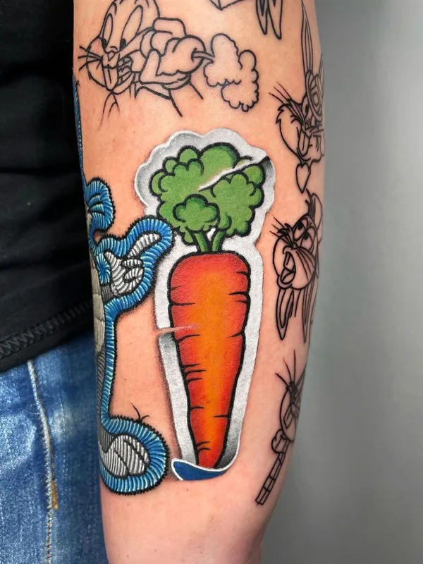 color cartoon tatuaje en forearm #68405 | Tatuador muslubash
