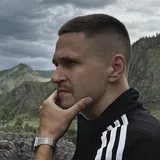 Андрей Сухов