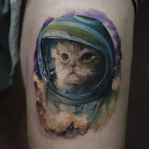 color realism 纹身 在 thigh #470 | 纹身师 Ольга Григорьева