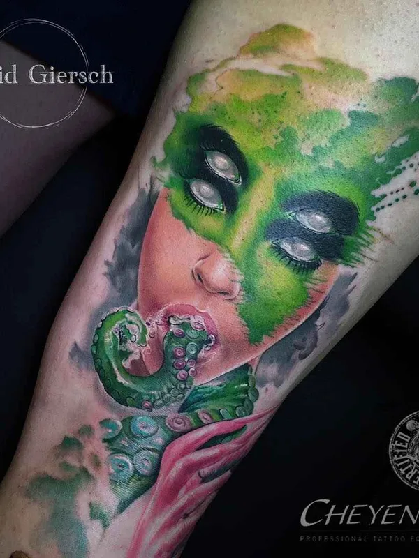 female color surrealism 타투 부위 forearm #1021 | 타투이스트 David Giersch