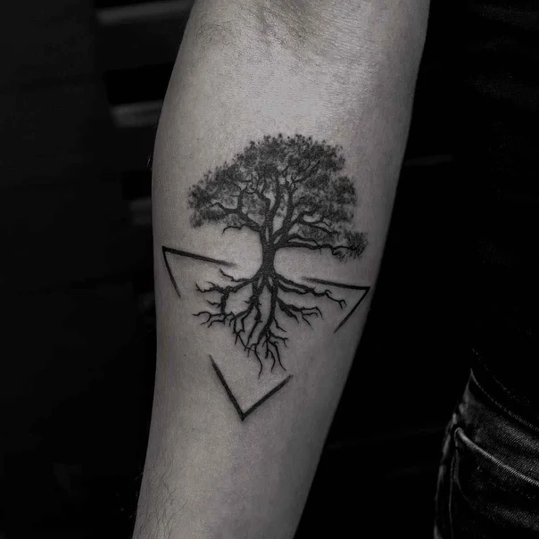 Blackwork Tree, Geometric tattoo on Forearm