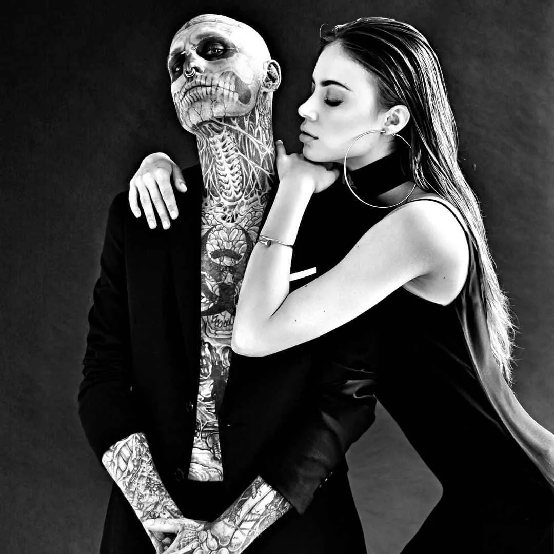 Modello tatuato Rick &laquo;Zombie boy&raquo; Genest, fotografia alternativa | Canada
