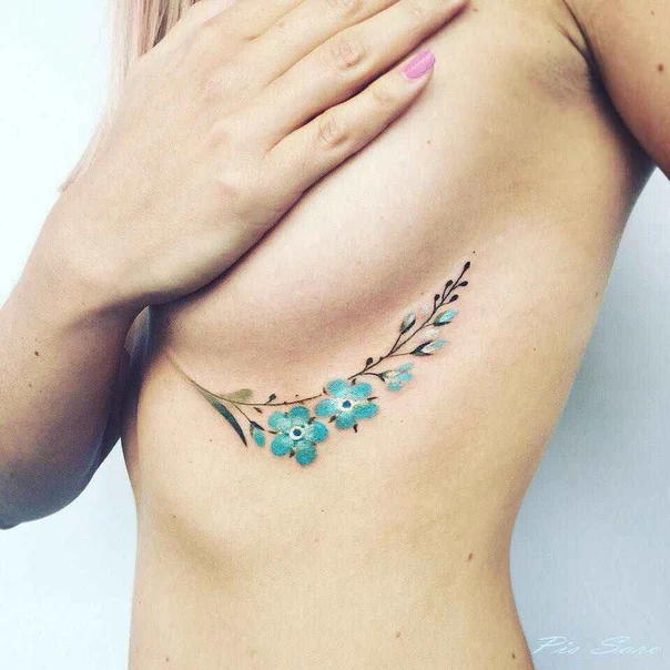 Ботаническая Flowers, Leaves tattoo на Ribcage