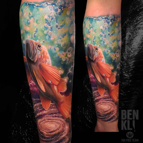 Реализм Fish, Galaxy tattoo на Предплечье