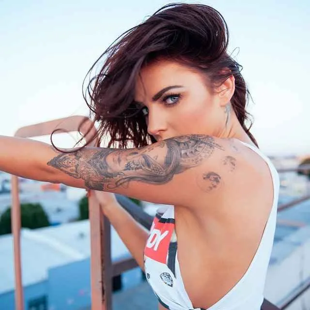 Modella di tatuaggi Kylie Rae Hall | Tattoo model Kylie Rae Hall