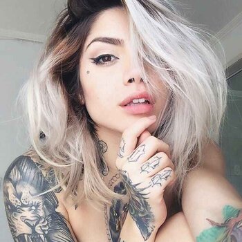 Тату модель Ray Mattos