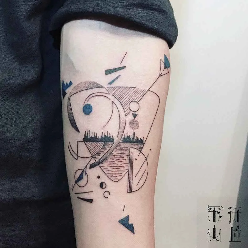 刺青艺术家Hill的抽象几何刺青，线条画，点画，水彩