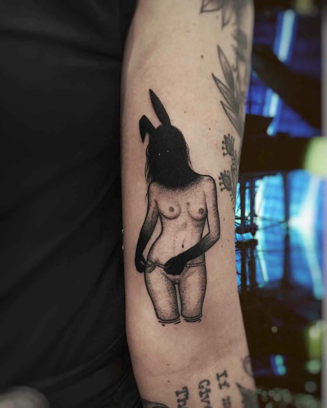Тату мастер SEWP скетч трэш блэкворк татуировки | Tattoo artist SEWP blackwork dotwork erotic tattoo