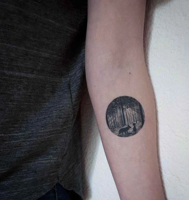Blackwork Forest, Wolf tattoo on Forearm