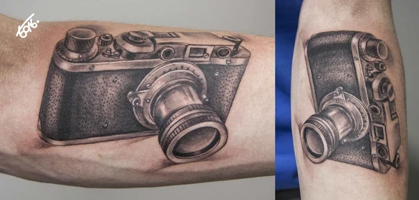 Реализм Camera tattoo на Предплечье