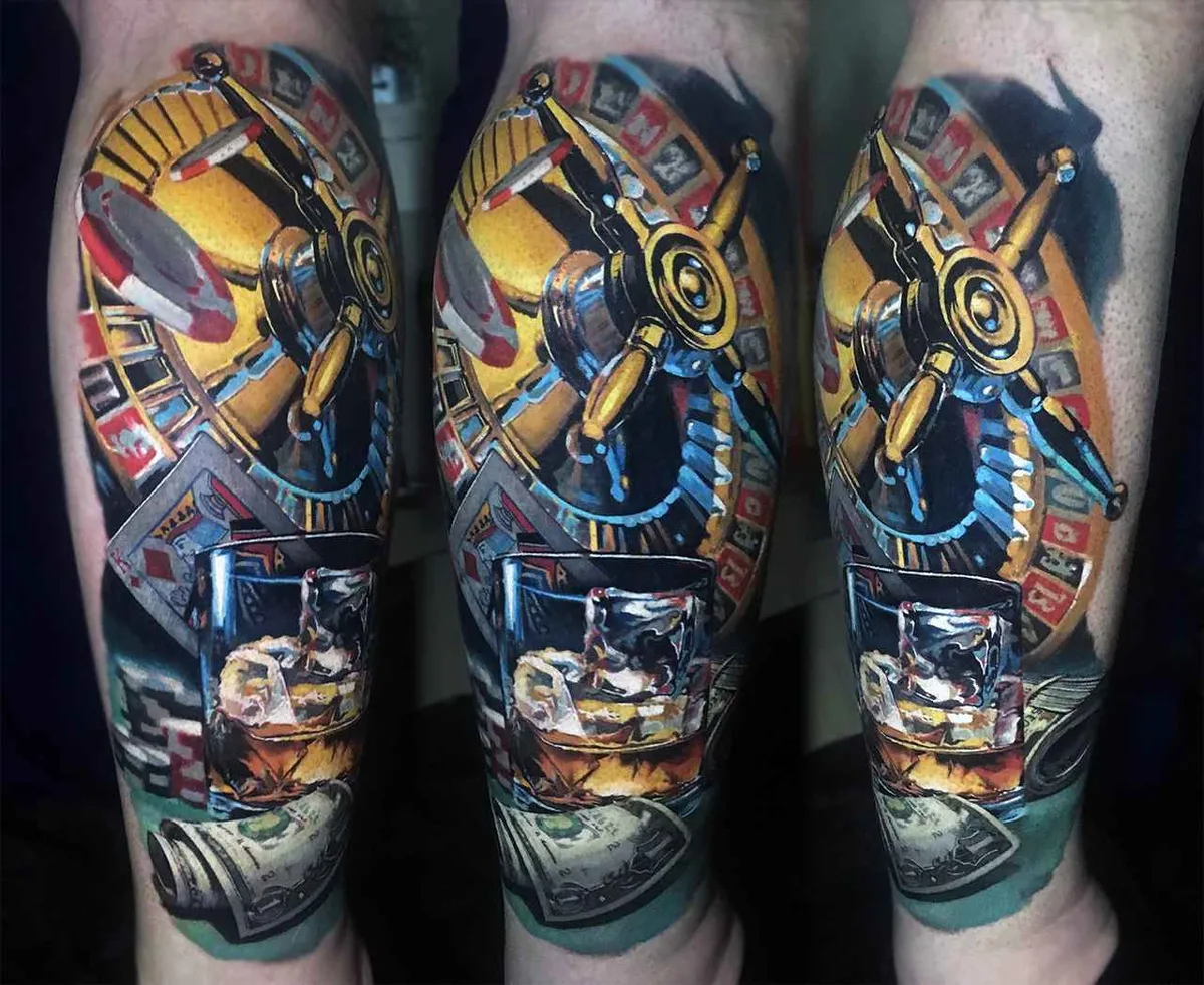 tatuista Valentina Ryabova, realismo colorato, tatuaggio, horror, ritratto | Tattoo artist Valentina Ryabova color realistic tattoo, realism, horror, potrait