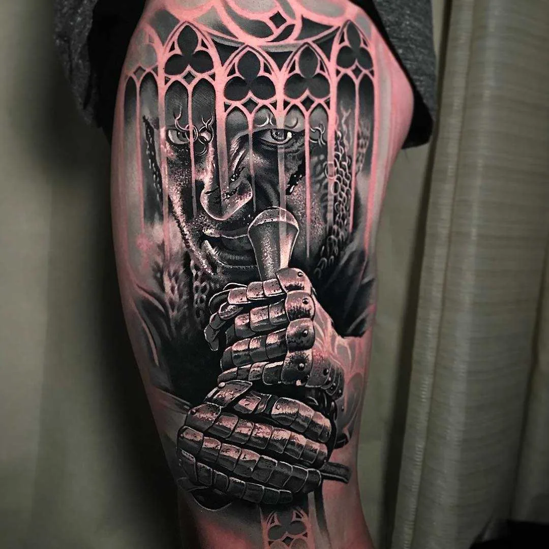 Tatuador Jacob Sheffield, cor e preto e cinza retrato tatuagem realismo | USA 