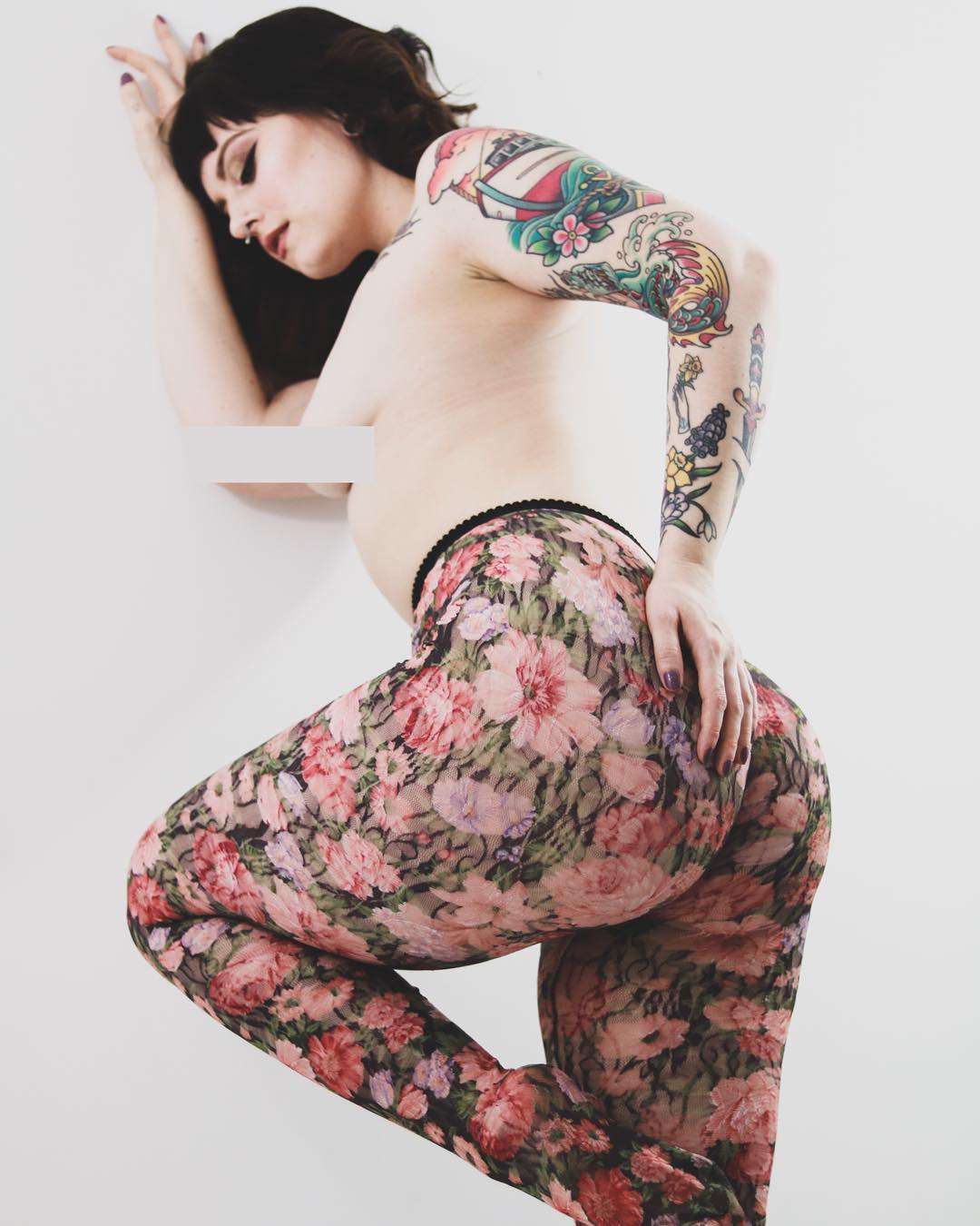 Ceres suicide nude