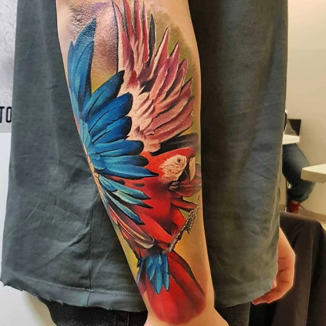 Tatuador Rafał Dąbrowski - Ralfy, tatuagem de cor e preto e cinza de retrato em realismo | Reino Unido 