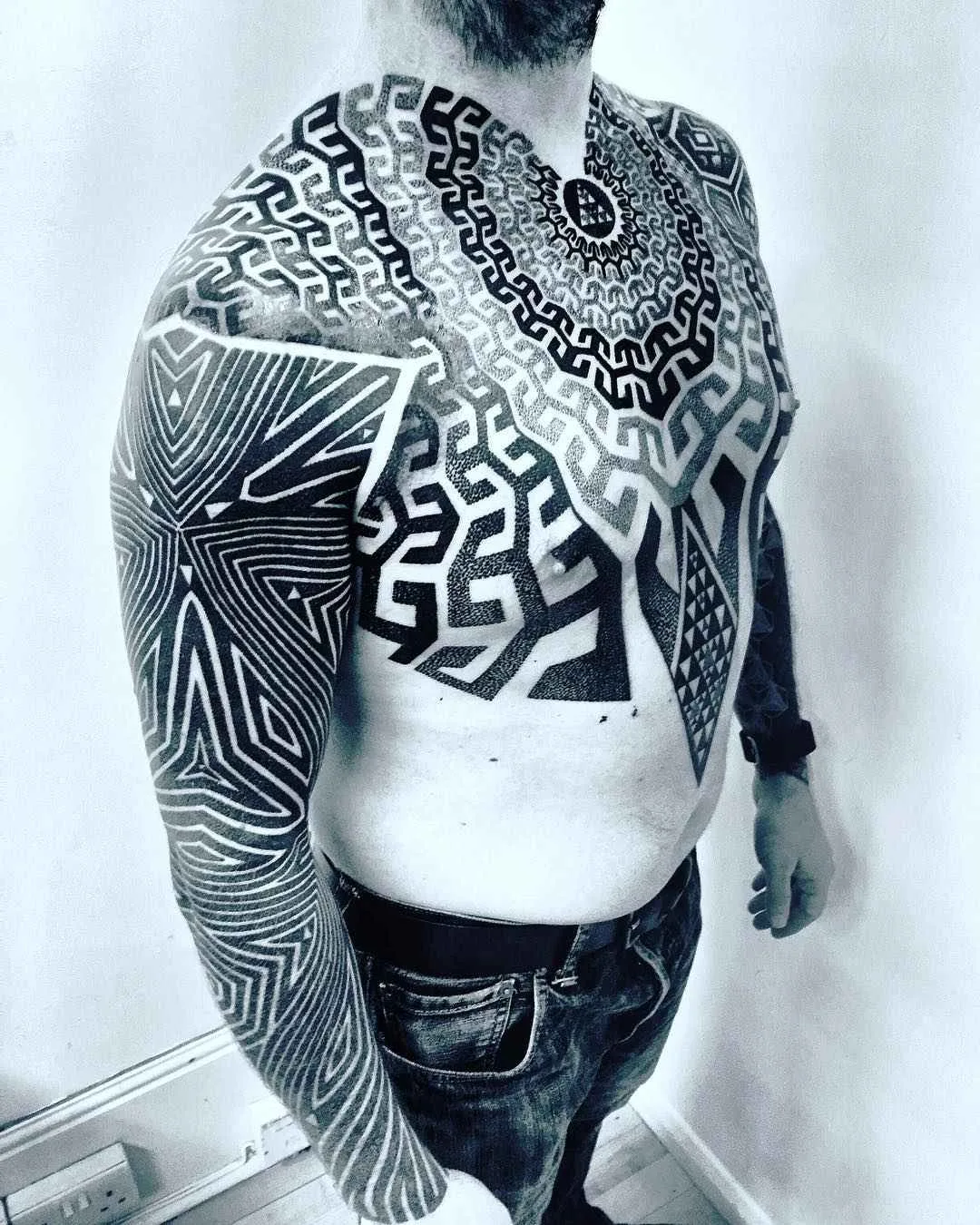 Tattoo artist Matt Black, black ornamental tattoo | USA