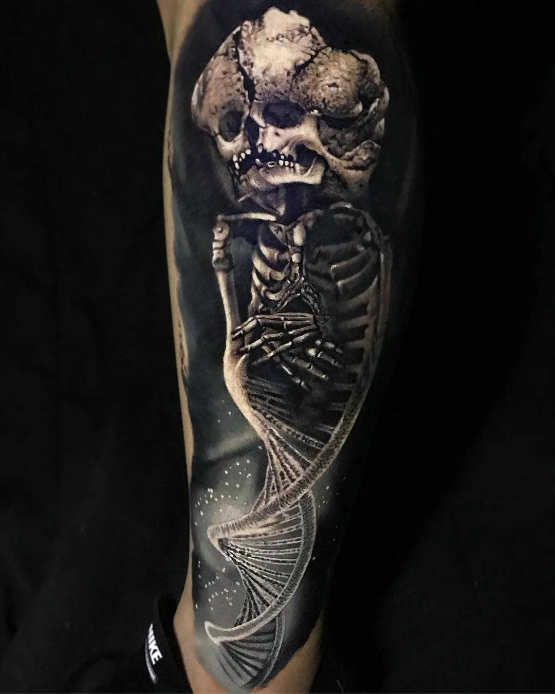 Tatuador Jacob Sheffield, cor e preto e cinza retrato tatuagem realismo | USA 