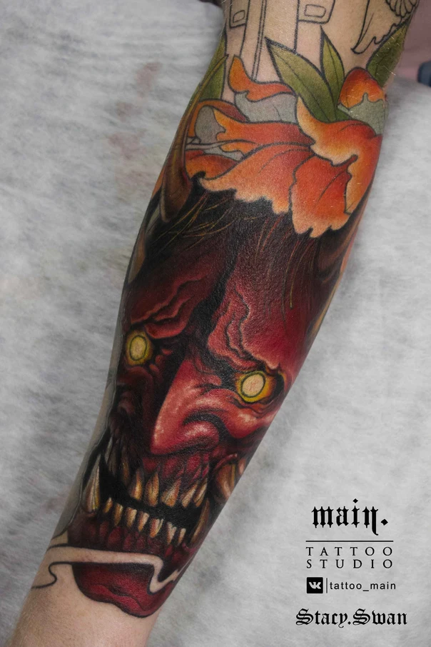 Японская Demon, Flower tattoo на Предплечье