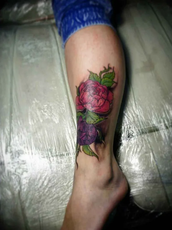 color botanic tattoo auf calf #20786 | Tätowierer Алексей Касаев